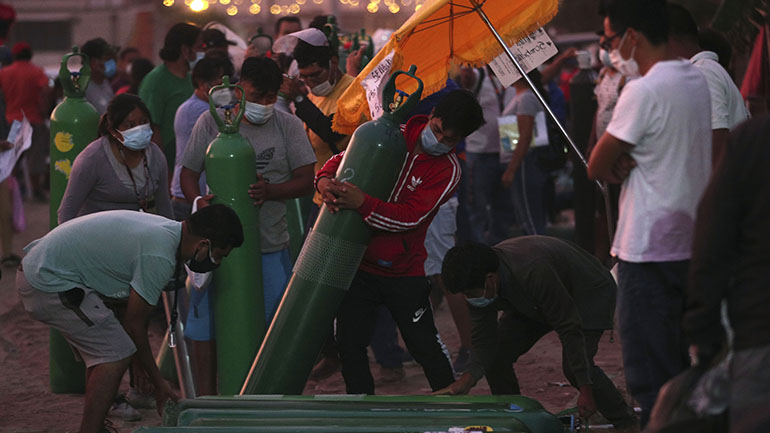 Αντιμέτωπα με οξύτατη έλλειψη οξυγόνου τα νοσοκομεία στο Περού